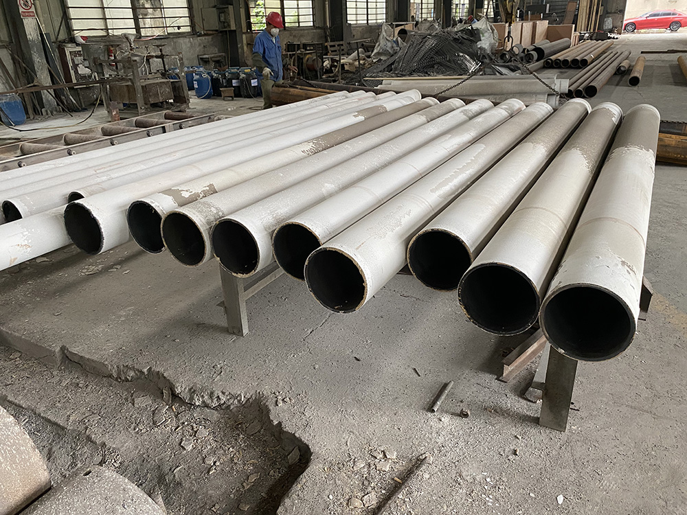 Centrifugal casting wear-resistant straight pipe for Petrochemical System 6.jpeg
