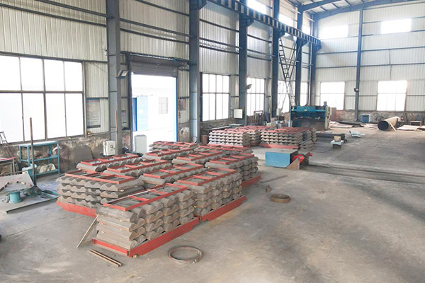 选矿厂磨机衬板材质的研究进展